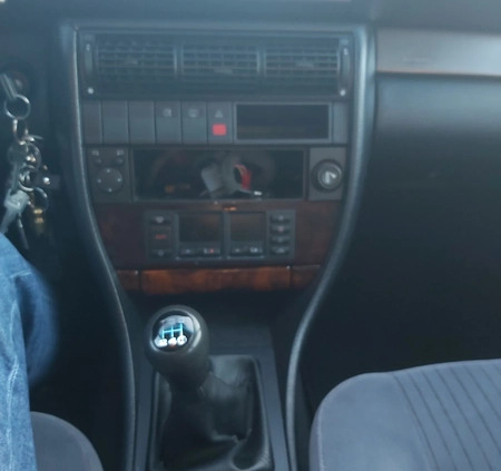 Audi A6 cena 9900 przebieg: 325600, rok produkcji 1996 z Koszalin małe 407